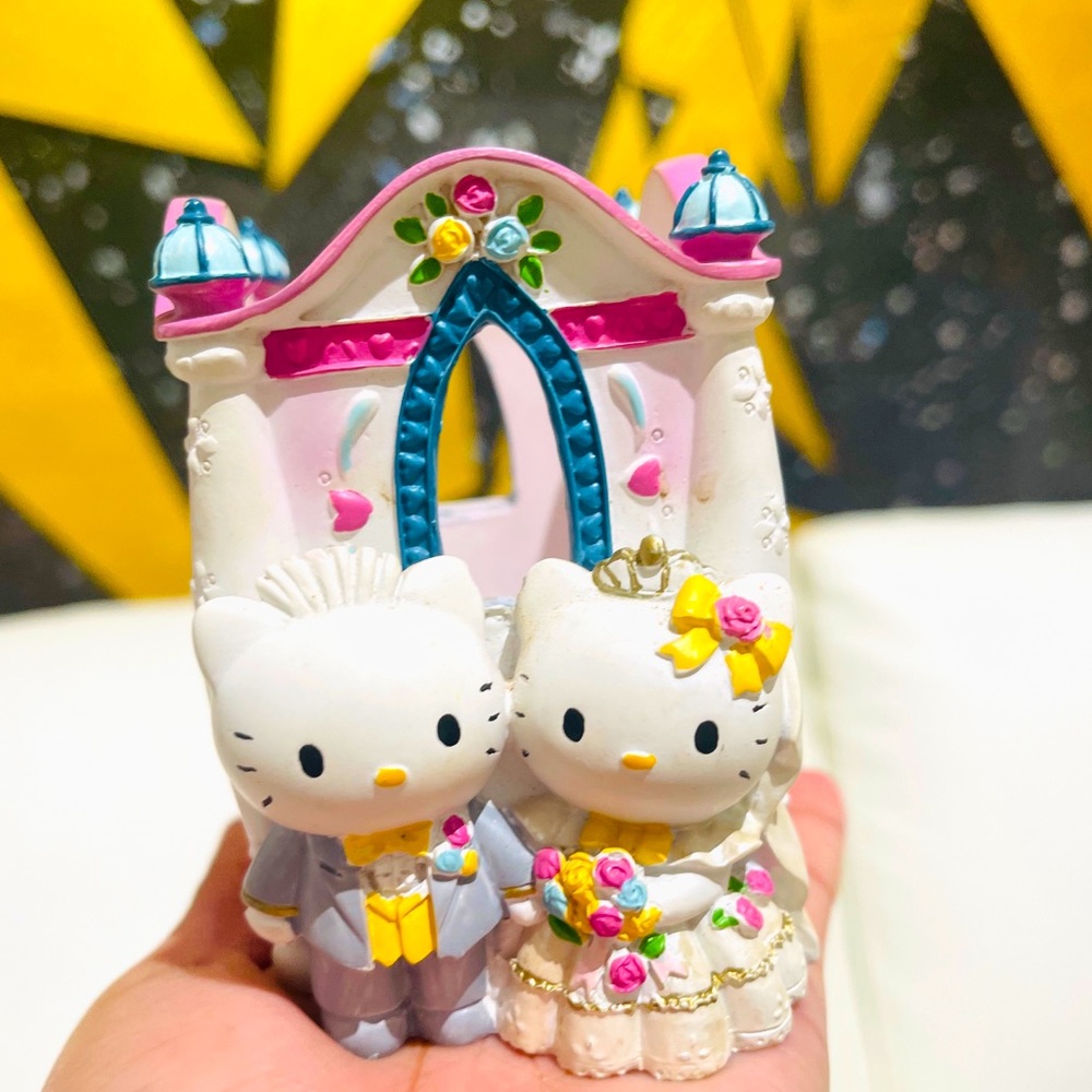 💕❤️❌SOLD ❌Hellokitty ceramic Collectibles ❤️💕